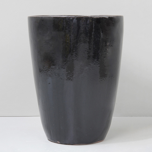 Gloss Black Tall Crucible Pot