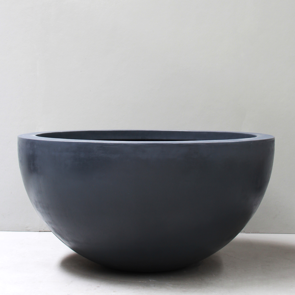 [URB02XLCH] Pigmented Charcoal Rio Bowl (D120cm x H60cm)