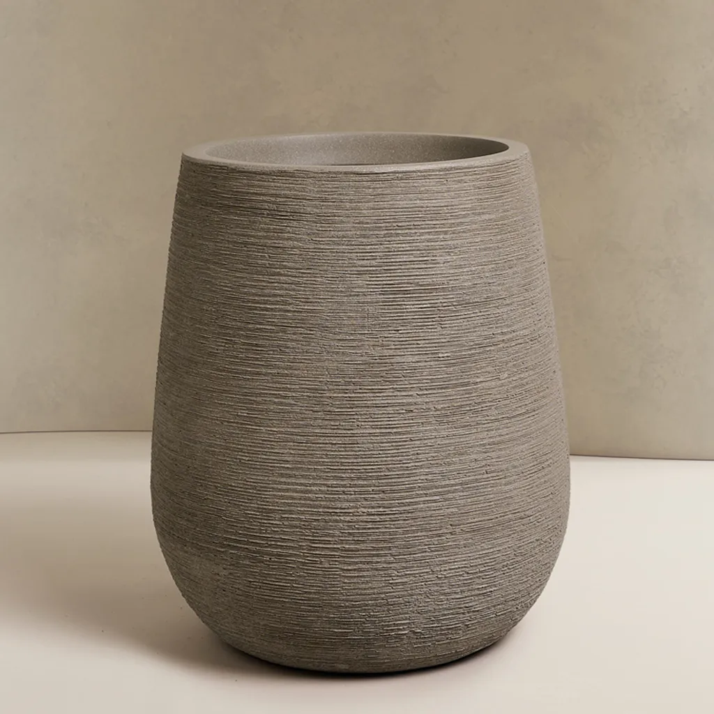 Stone Lunar Surface Merlot Pot