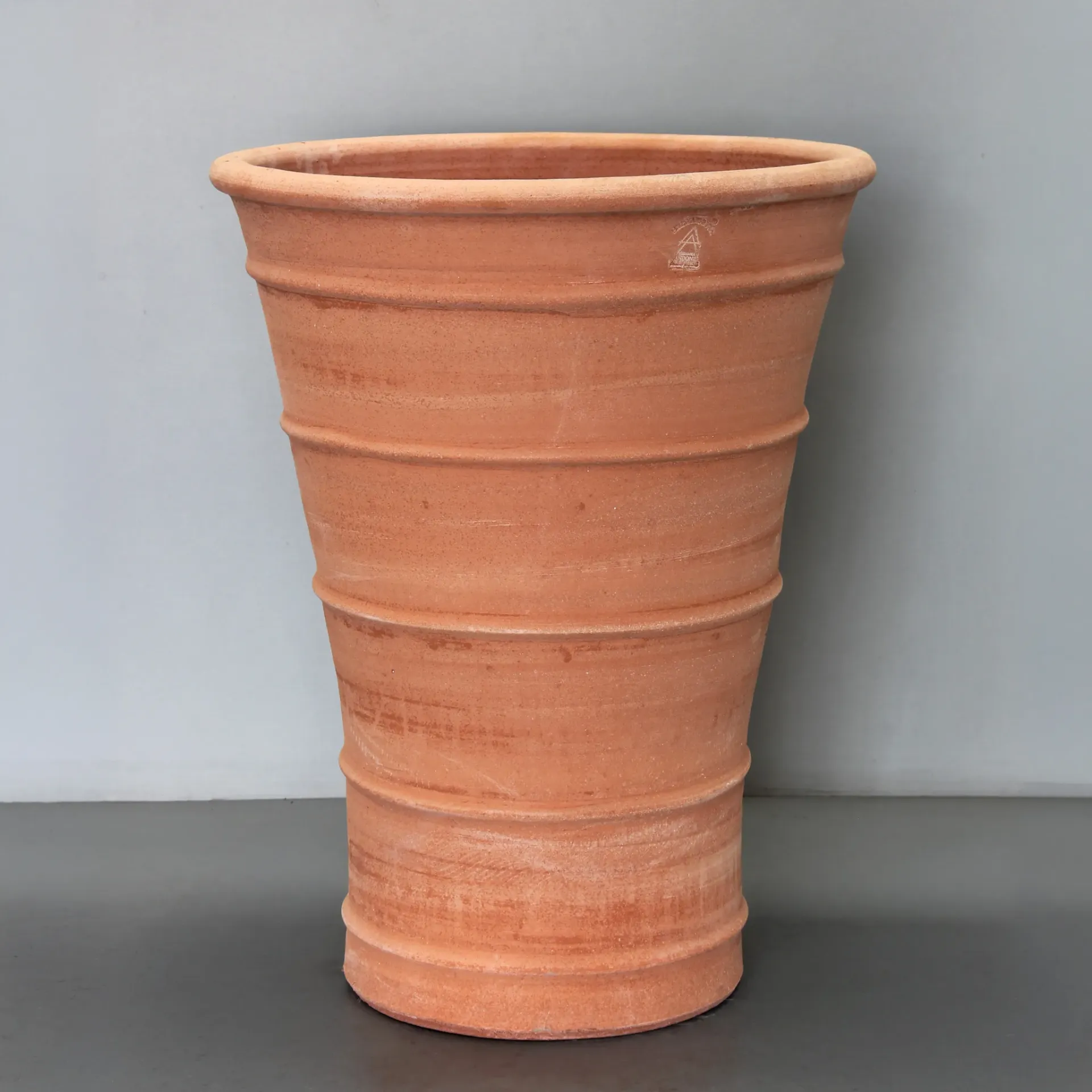 [KR38A] Monarchou Steni Pot